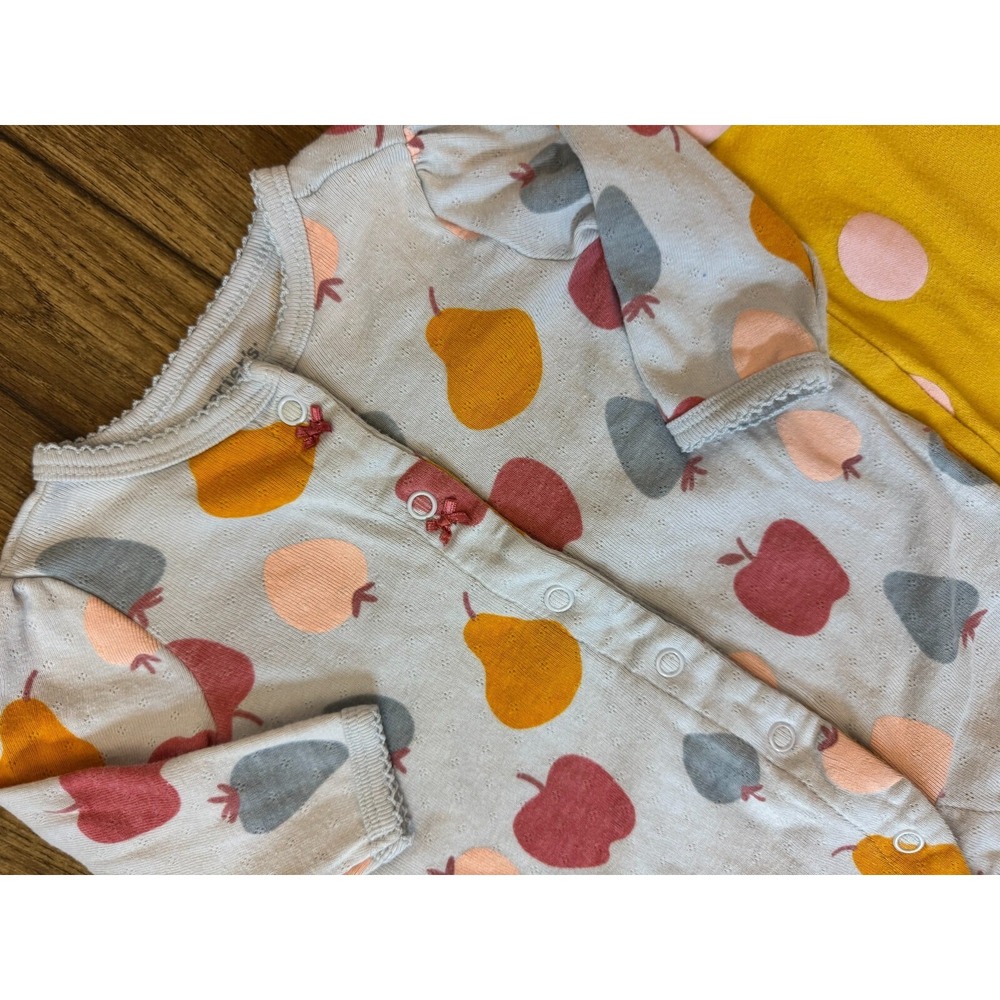 Carters Sleepers Girl 3 Months Lot Rompers Outfits Sleep N Plays Bundle Fruit - Picture 3 of 11
